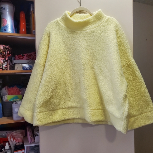 Gap sherpa mock neck sweater - Picture 2 of 7